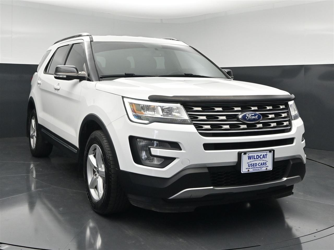 Ford Explorer XLT 4WD 2017