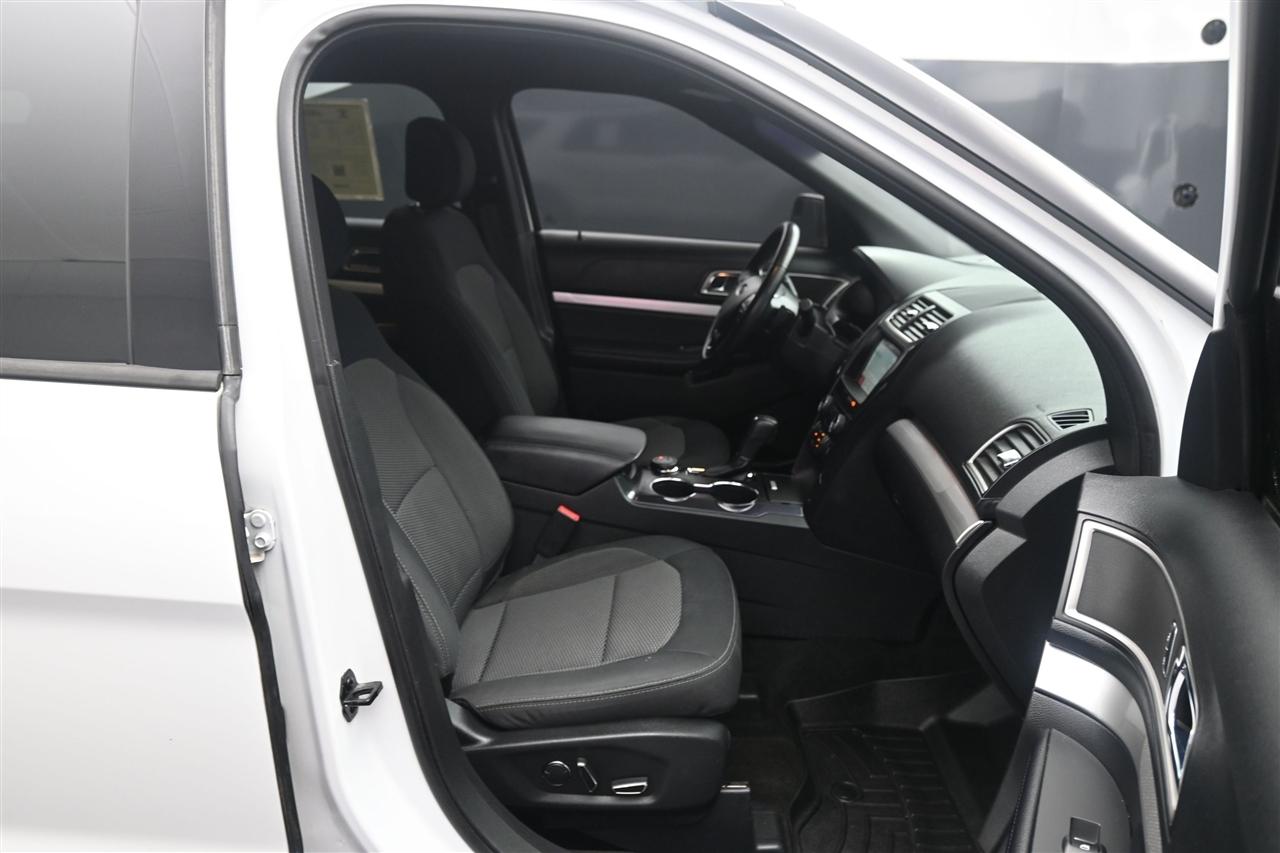Ford Explorer XLT 4WD 2017