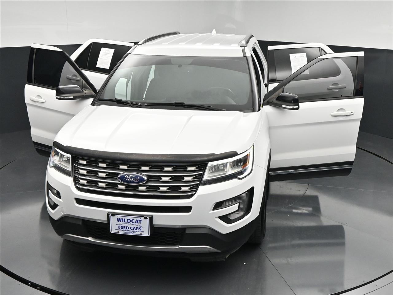Ford Explorer XLT 4WD 2017