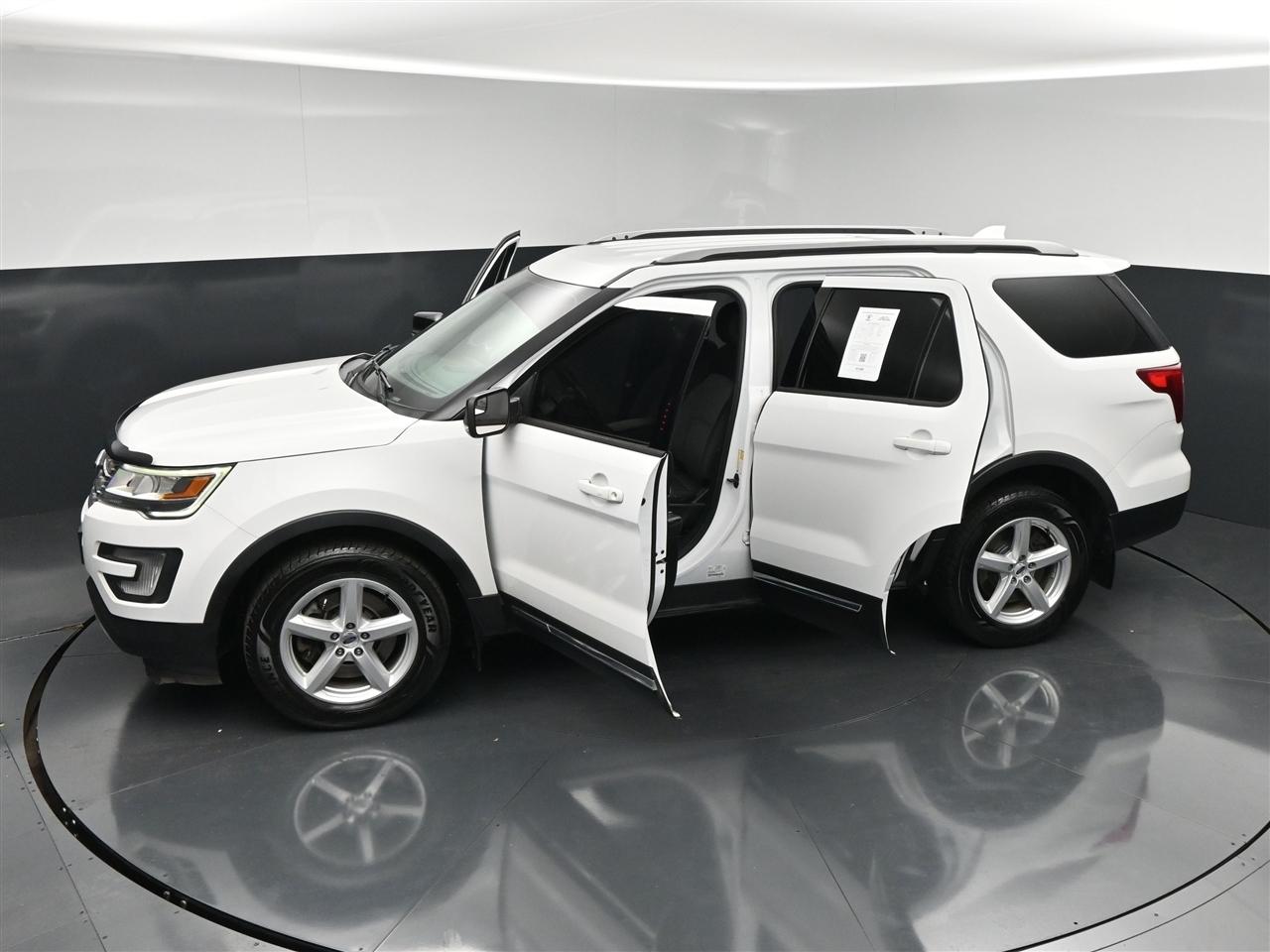 Ford Explorer XLT 4WD 2017