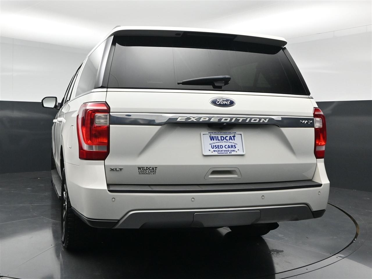 Ford Expedition MAX XLT 4WD 2020