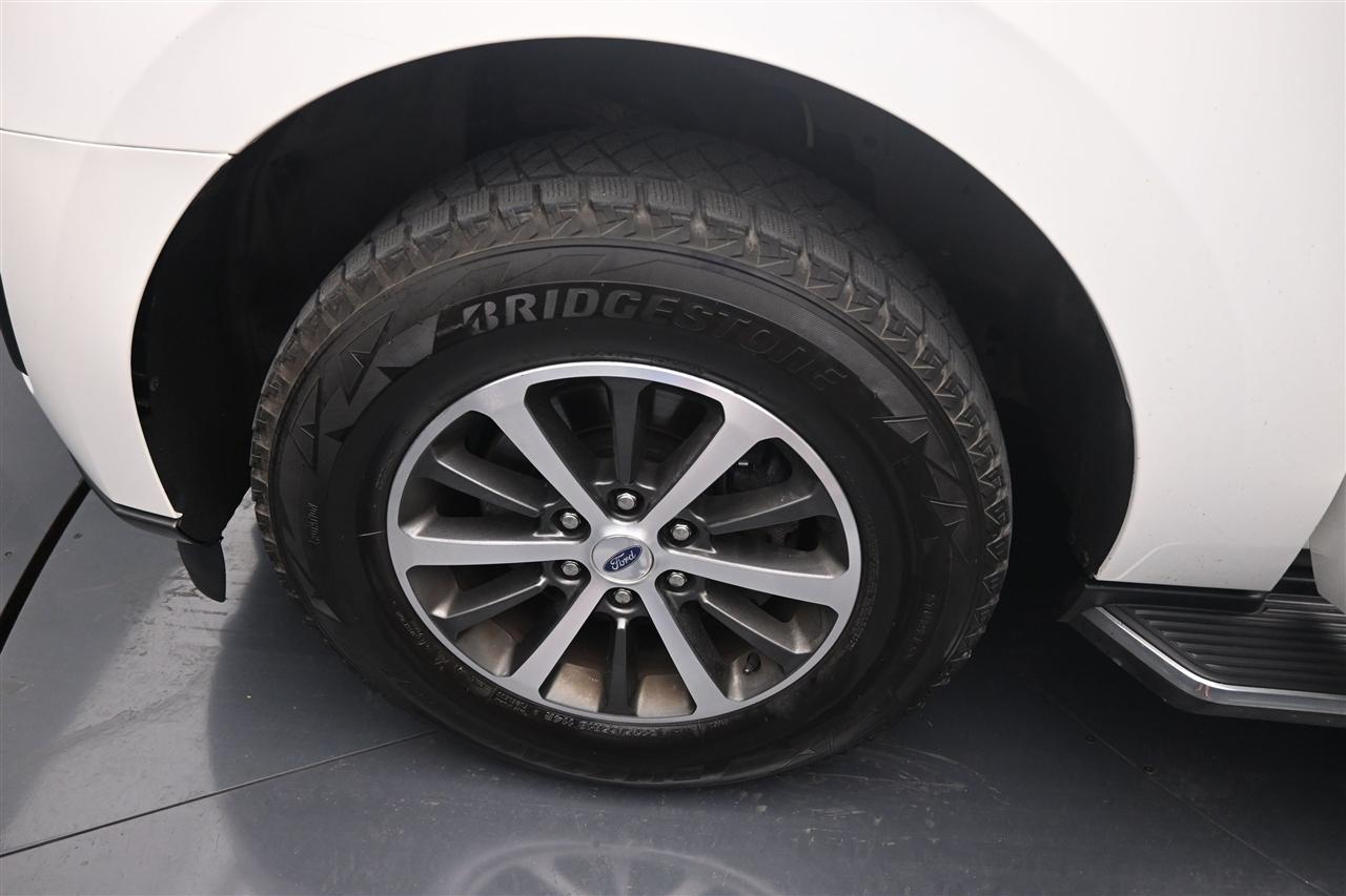 Ford Expedition MAX XLT 4WD 2020