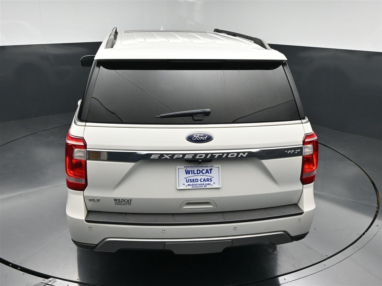 Ford Expedition MAX XLT 4WD 2020