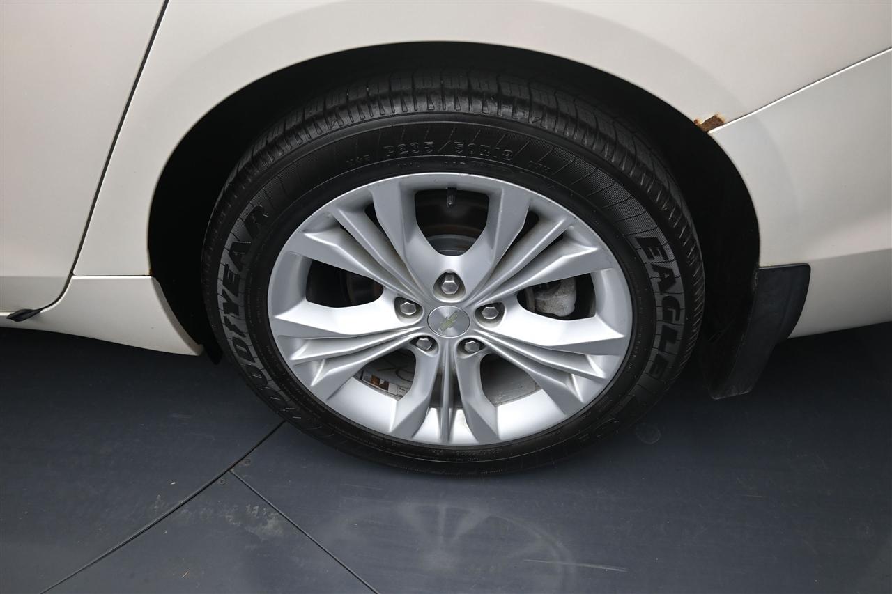 Chevrolet Impala 1LT 2014