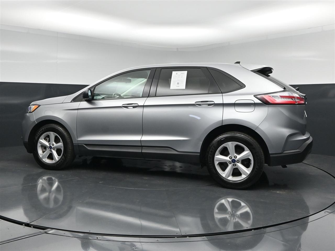 Ford Edge SE FWD 2021