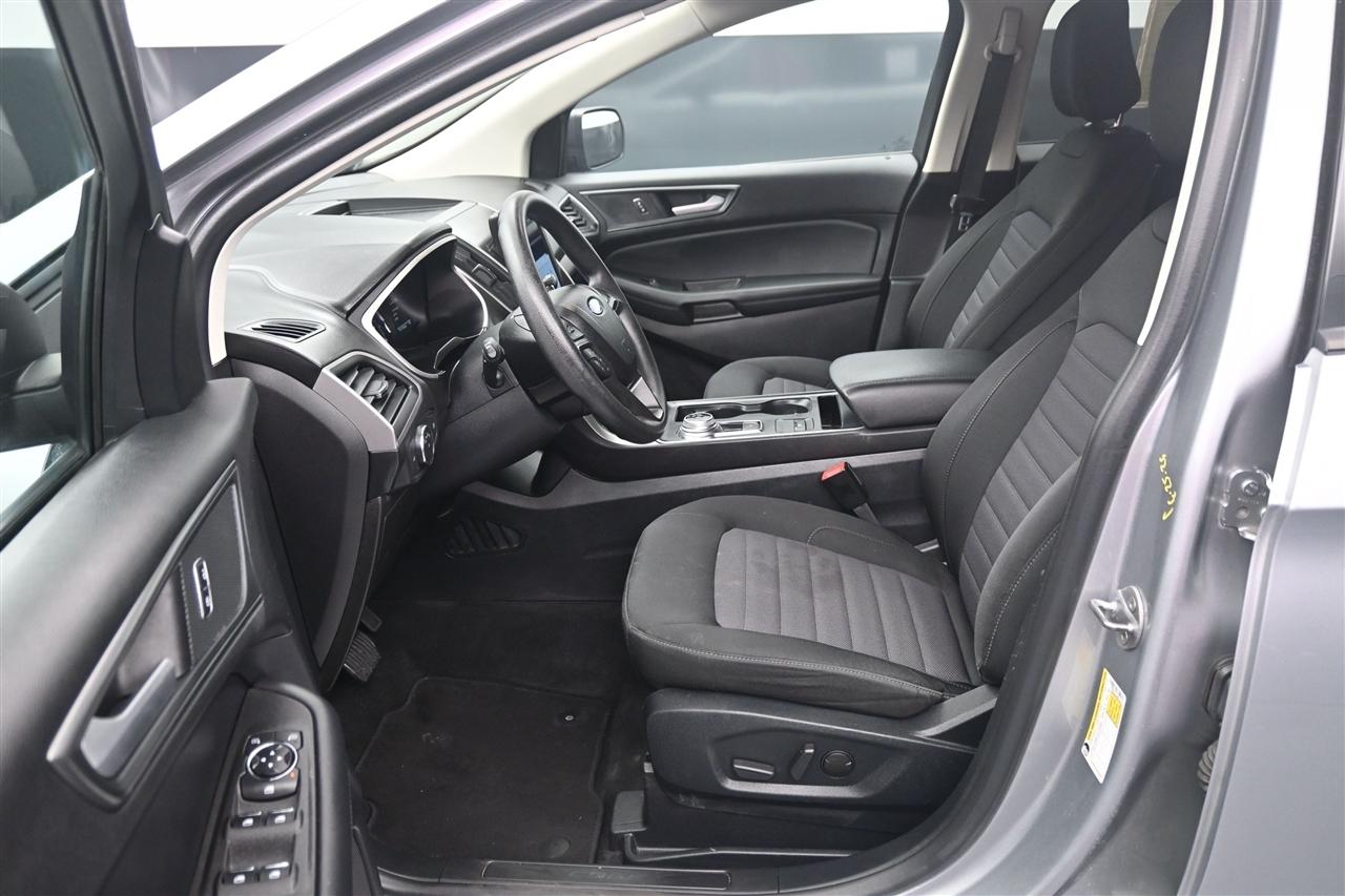 Ford Edge SE FWD 2021