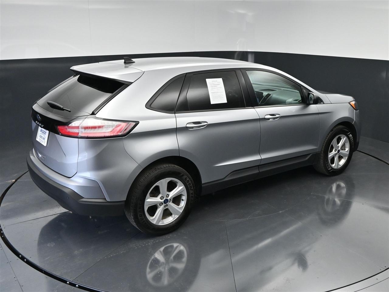 Ford Edge SE FWD 2021
