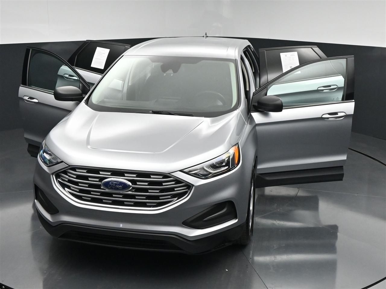 Ford Edge SE FWD 2021