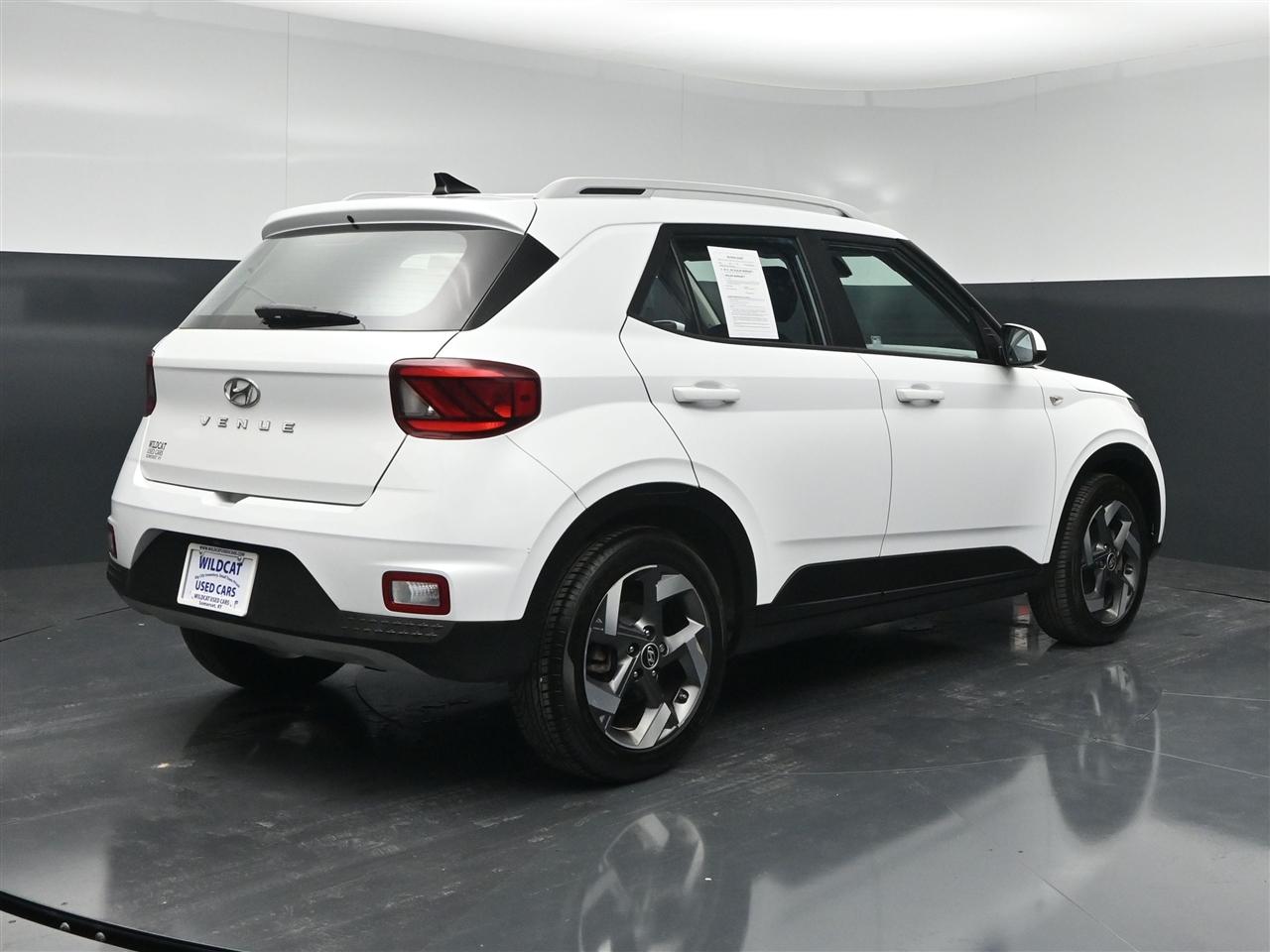 Hyundai Venue SEL 2021
