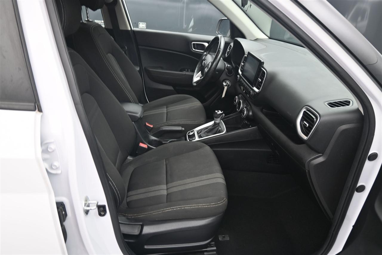 Hyundai Venue SEL 2021