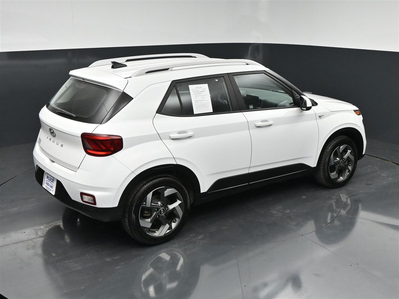 Hyundai Venue SEL 2021