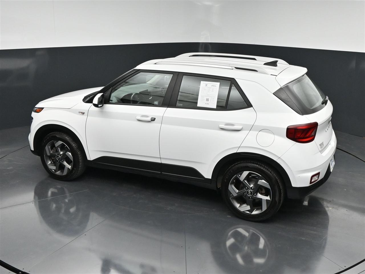 Hyundai Venue SEL 2021