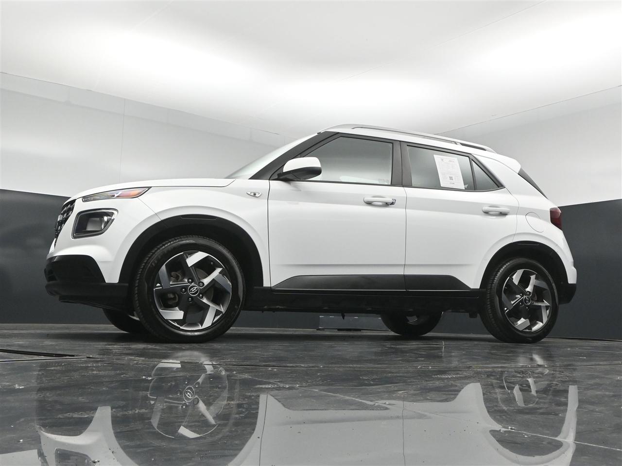 Hyundai Venue SEL 2021