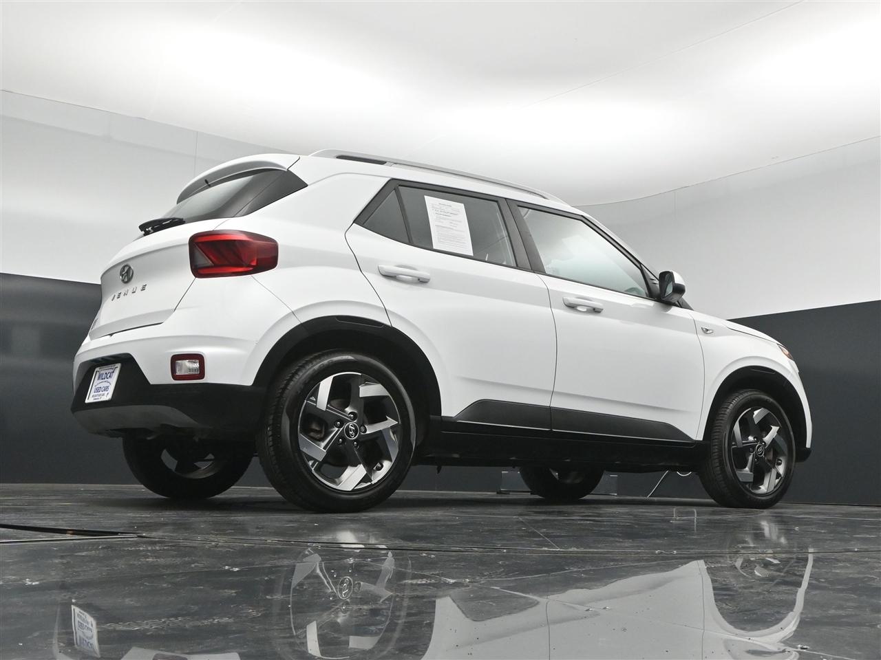 Hyundai Venue SEL 2021