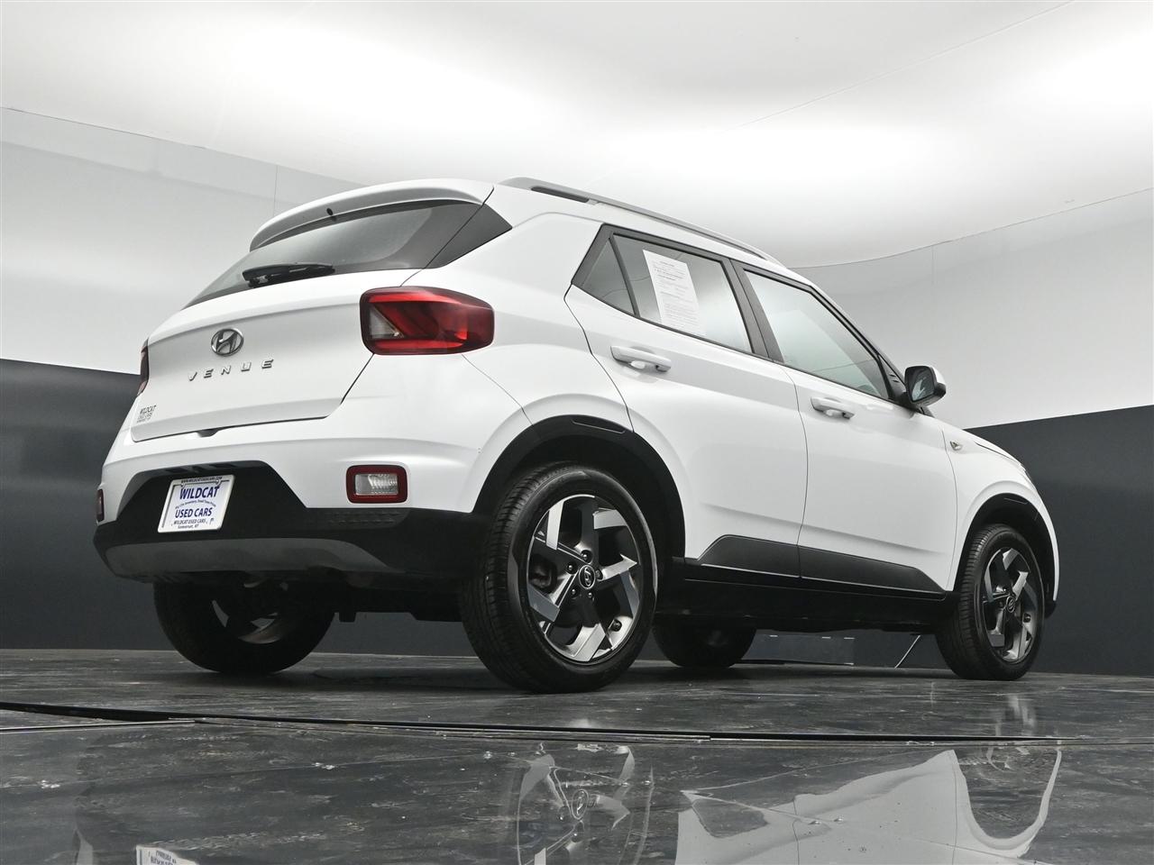 Hyundai Venue SEL 2021