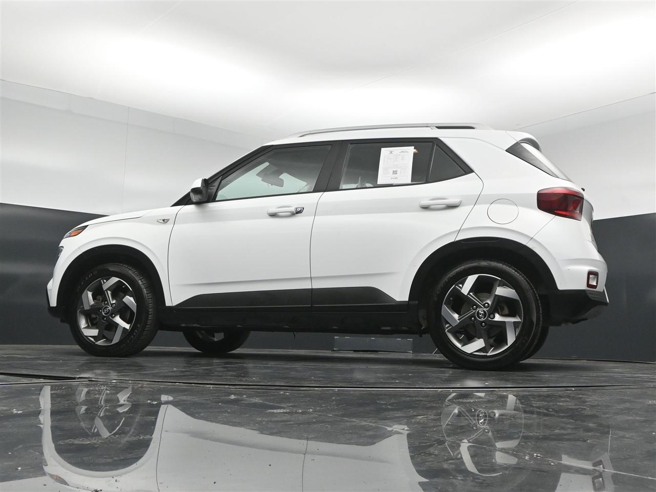 Hyundai Venue SEL 2021