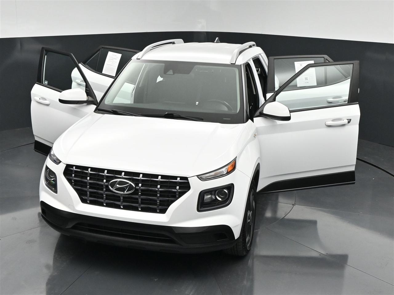 Hyundai Venue SEL 2021