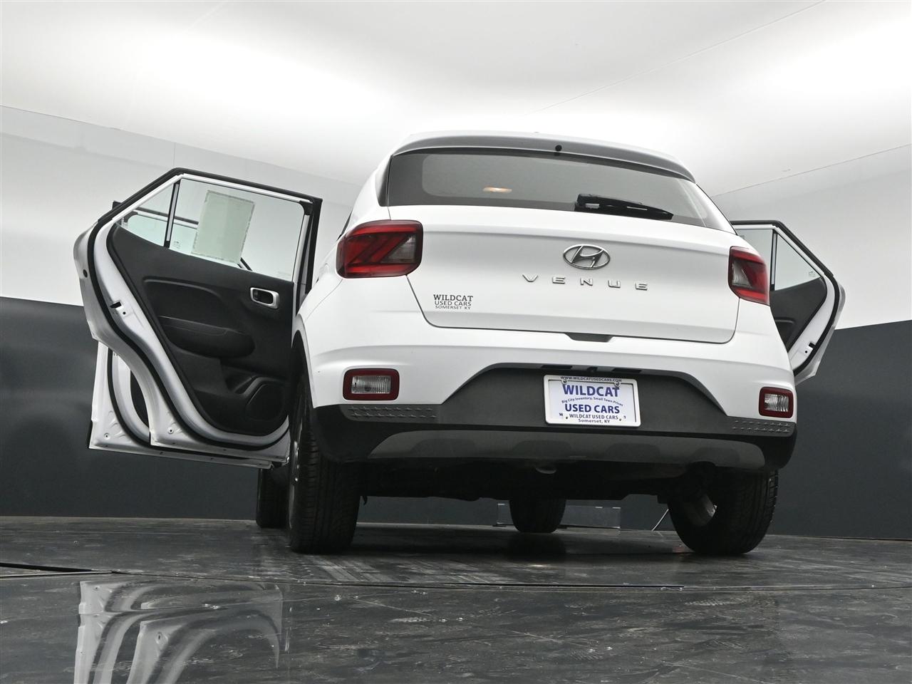 Hyundai Venue SEL 2021
