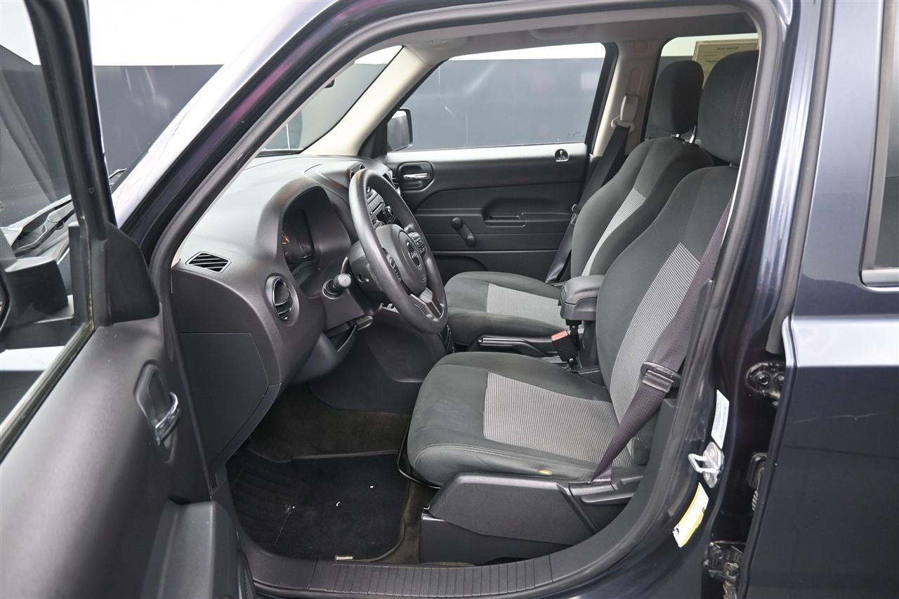 Jeep Patriot Sport 2WD 2016