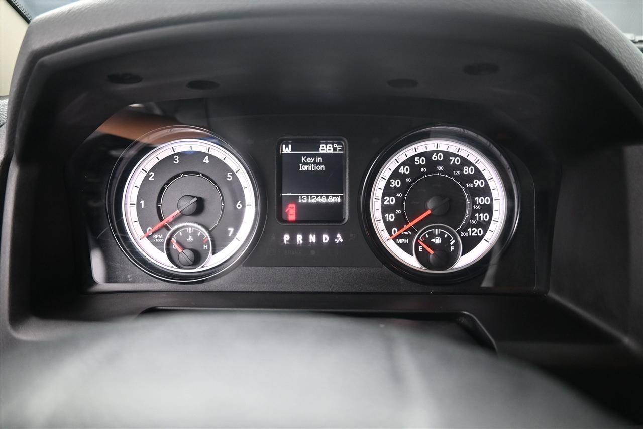 RAM 1500 Tradesman Quad Cab 4WD 2018