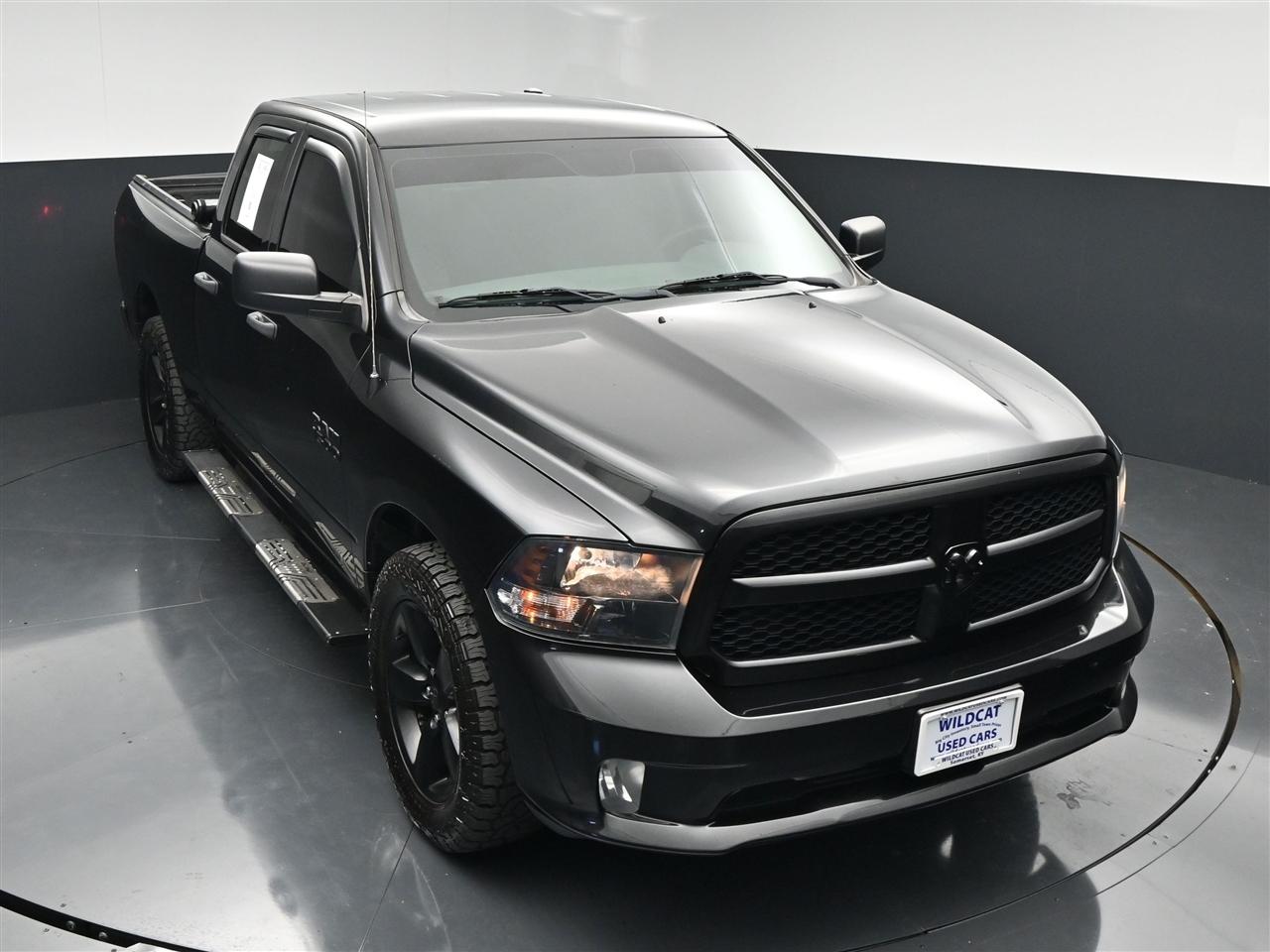 RAM 1500 Tradesman Quad Cab 4WD 2018
