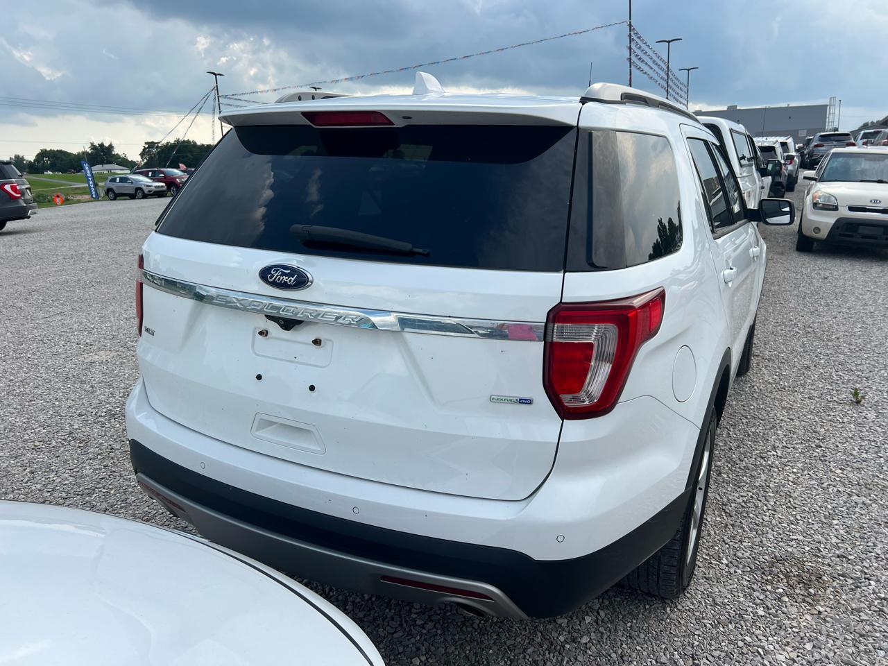 Ford Explorer XLT 4WD 2016