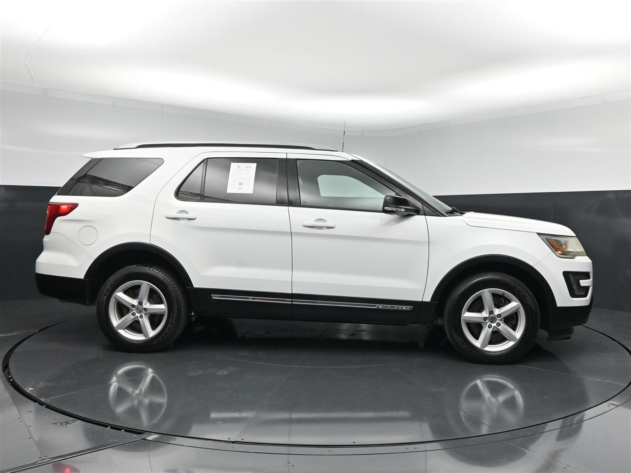 Ford Explorer XLT 4WD 2016
