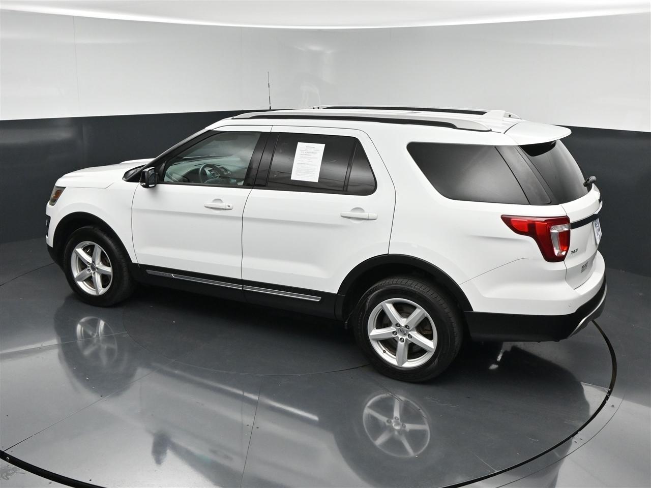 Ford Explorer XLT 4WD 2016