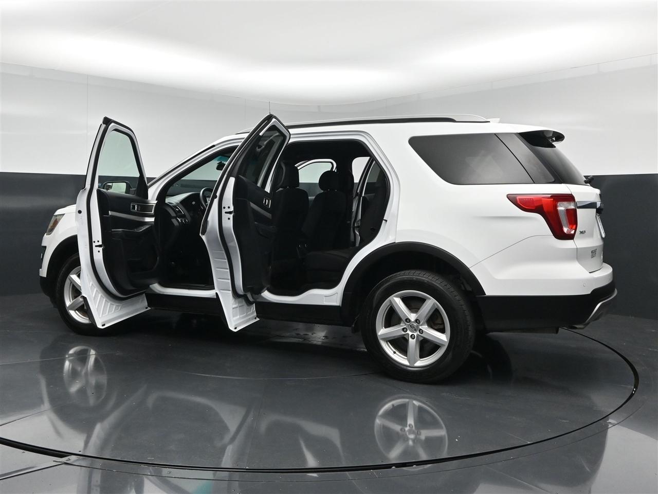 Ford Explorer XLT 4WD 2016