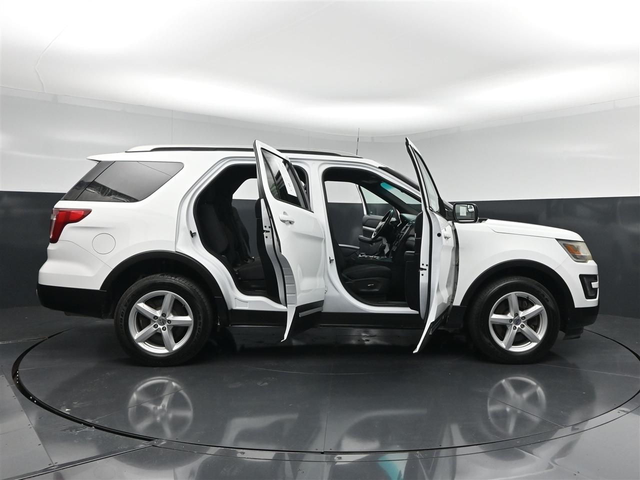 Ford Explorer XLT 4WD 2016
