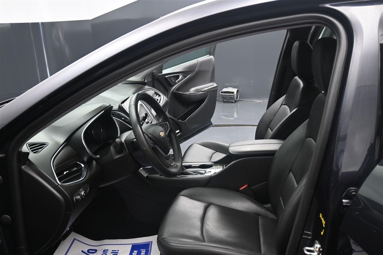 Chevrolet Malibu 2LT 2023