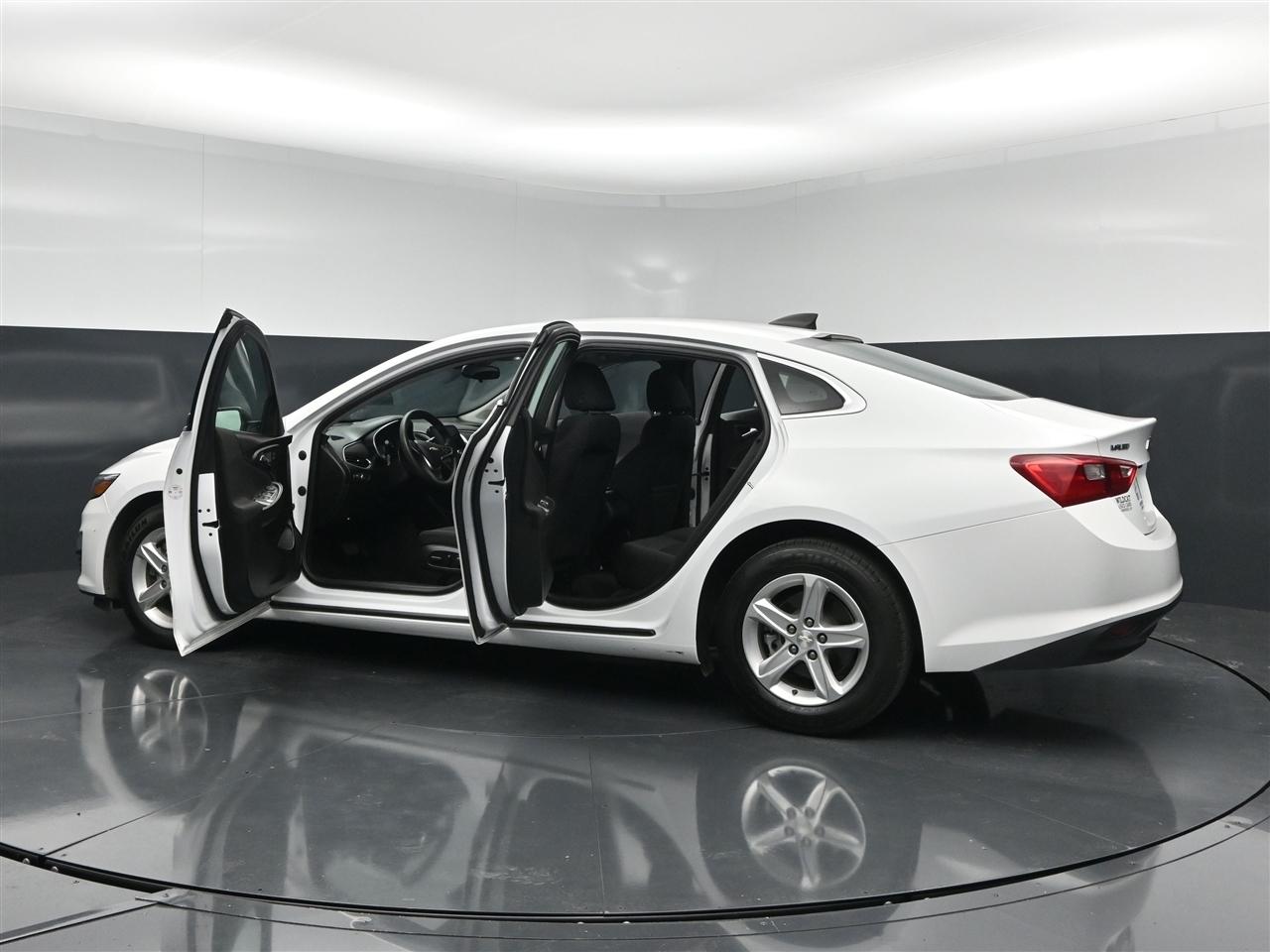 Chevrolet Malibu 1FL 2023