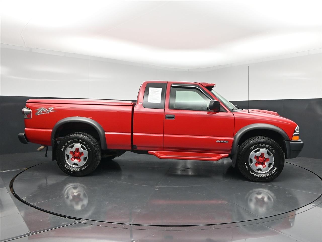 Chevrolet S10 Pickup LS Ext. Cab 4WD 2002