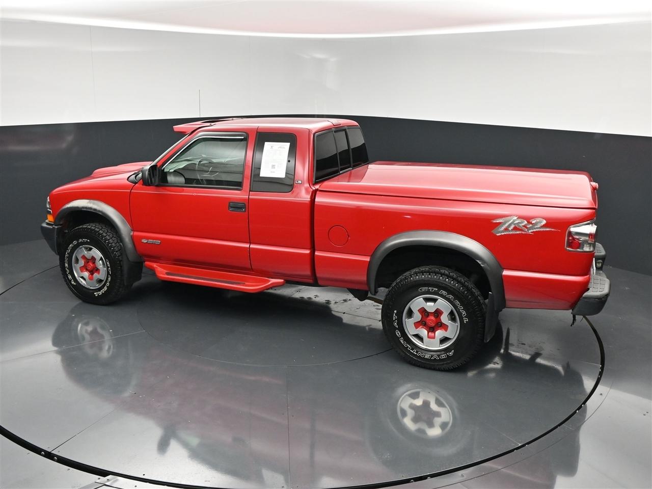 Chevrolet S10 Pickup LS Ext. Cab 4WD 2002