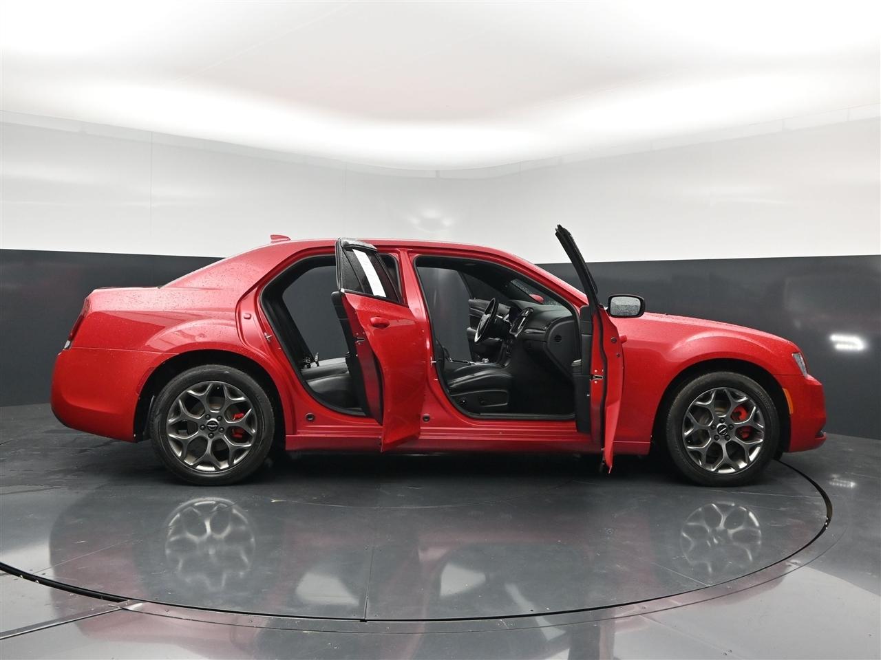 Chrysler 300 S V6 AWD 2016