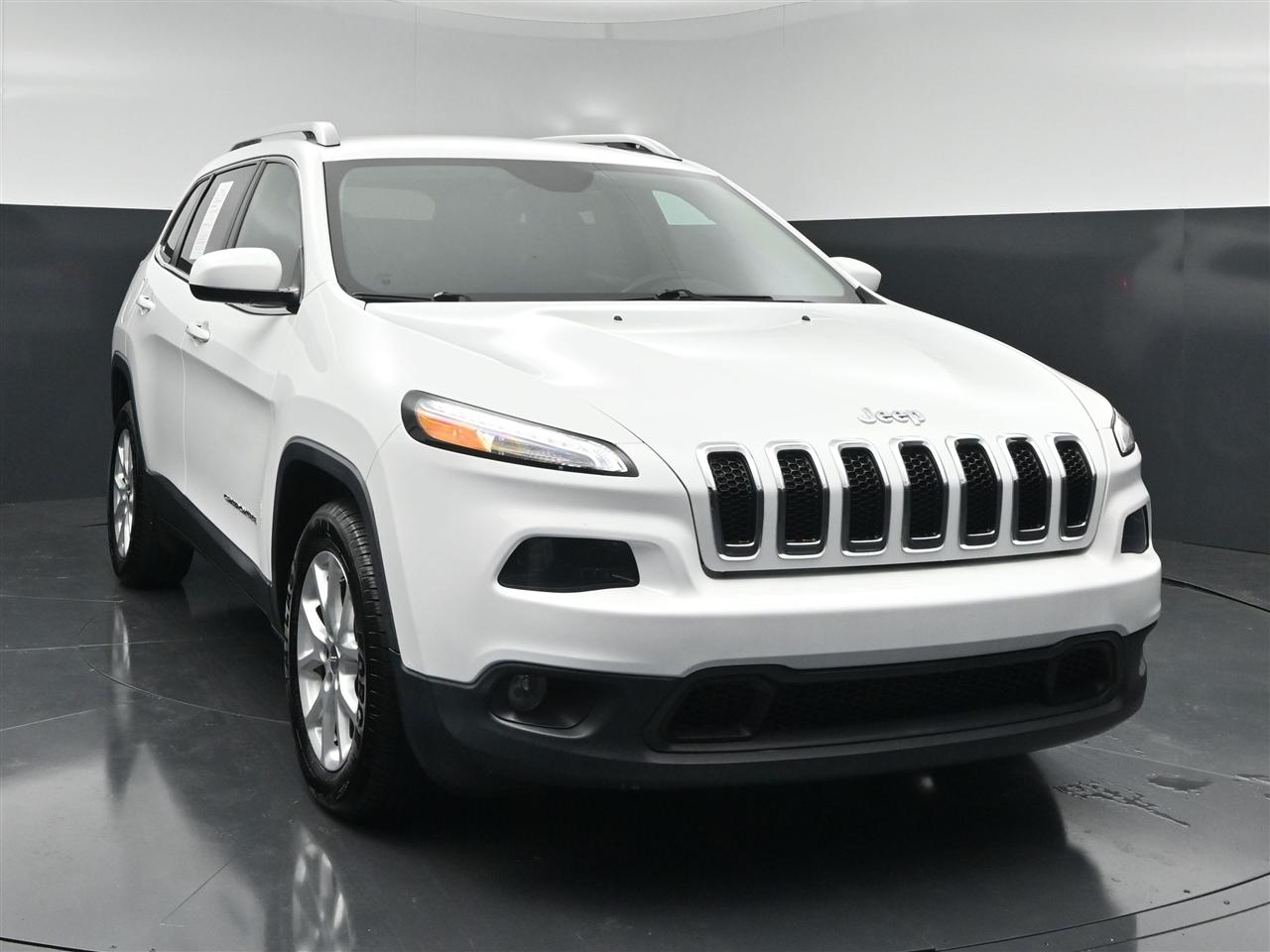 Jeep Cherokee Latitude FWD 2016