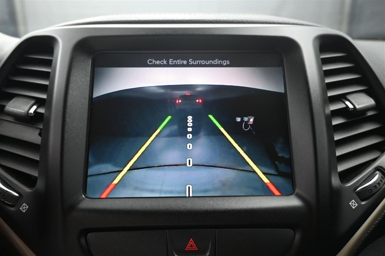 Jeep Cherokee Latitude FWD 2016