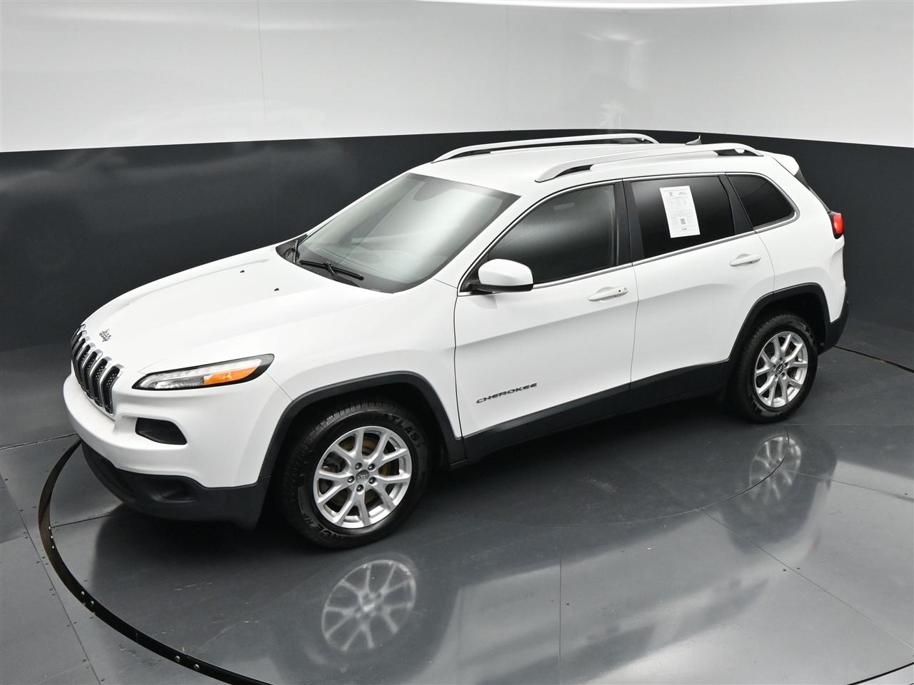 Jeep Cherokee Latitude FWD 2016