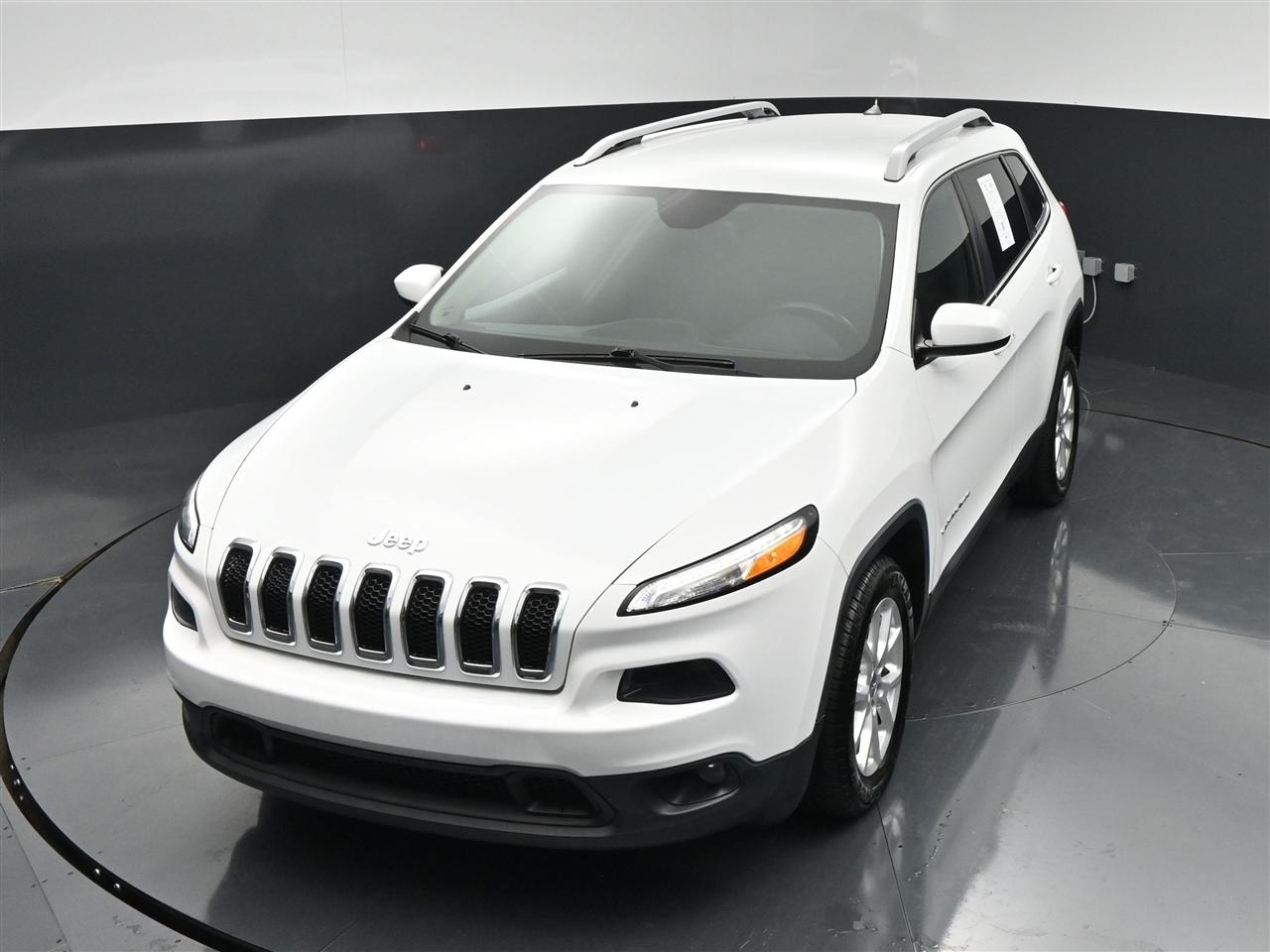 Jeep Cherokee Latitude FWD 2016