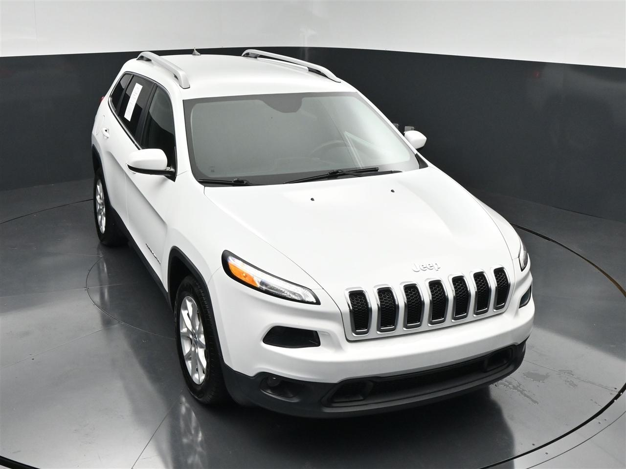 Jeep Cherokee Latitude FWD 2016