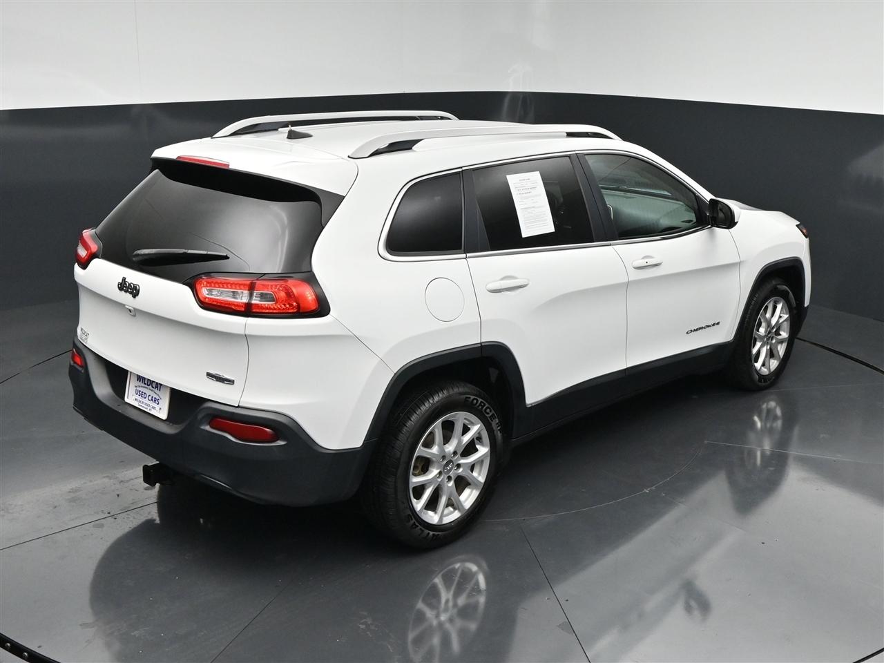 Jeep Cherokee Latitude FWD 2016