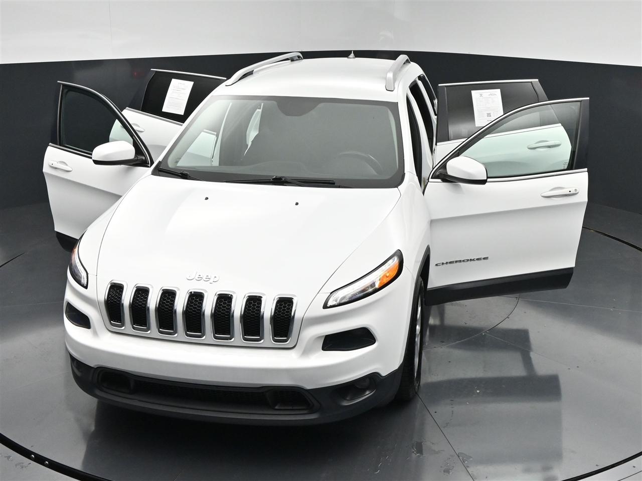 Jeep Cherokee Latitude FWD 2016