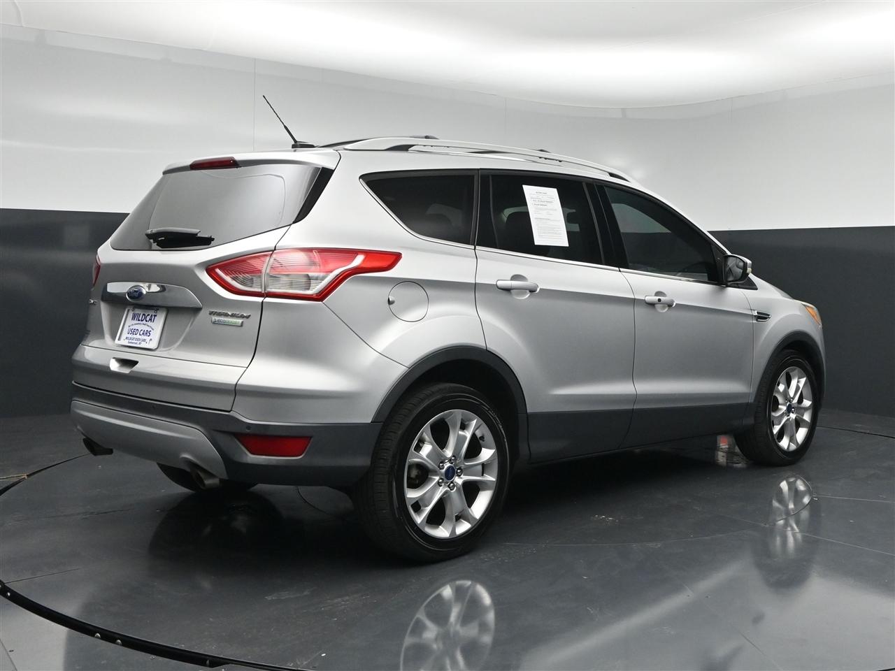 Ford Escape Titanium FWD 2015