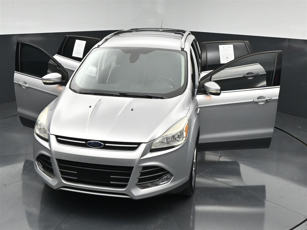 Ford Escape Titanium FWD 2015