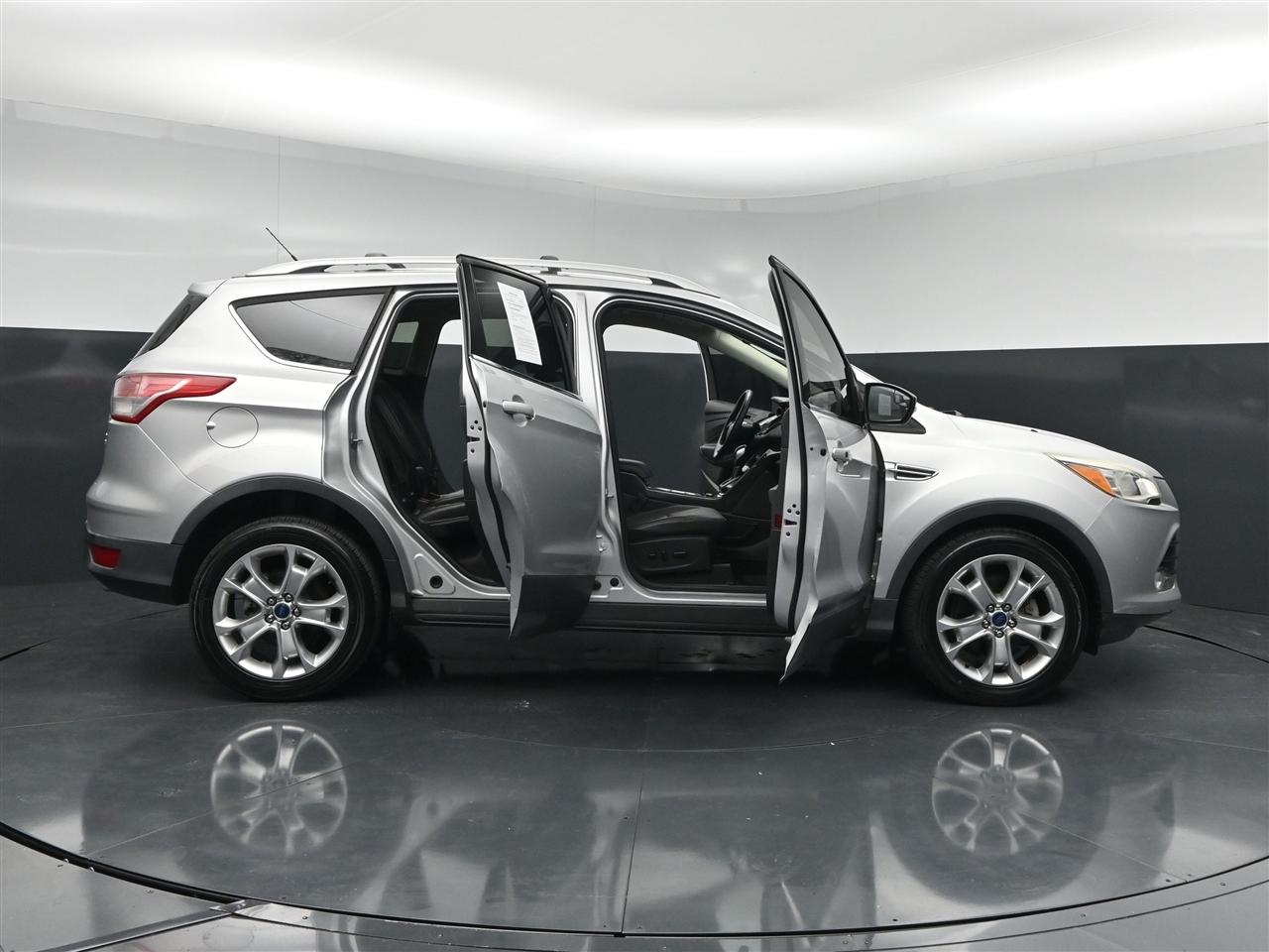 Ford Escape Titanium FWD 2015