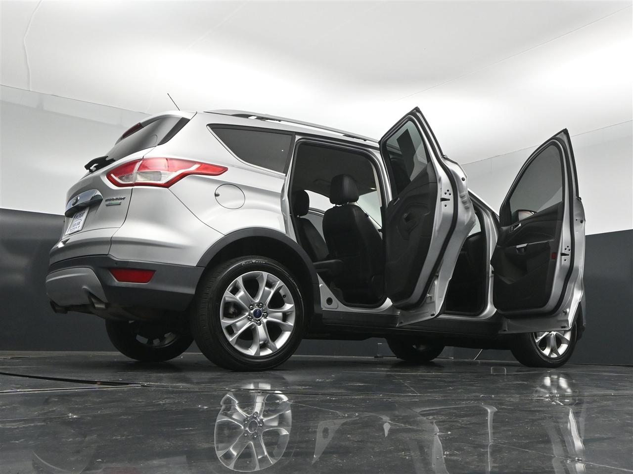 Ford Escape Titanium FWD 2015