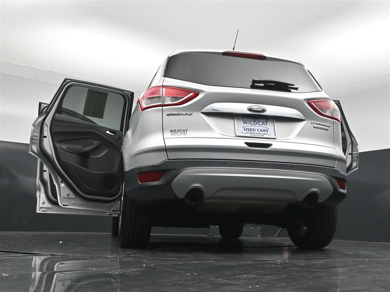 Ford Escape Titanium FWD 2015