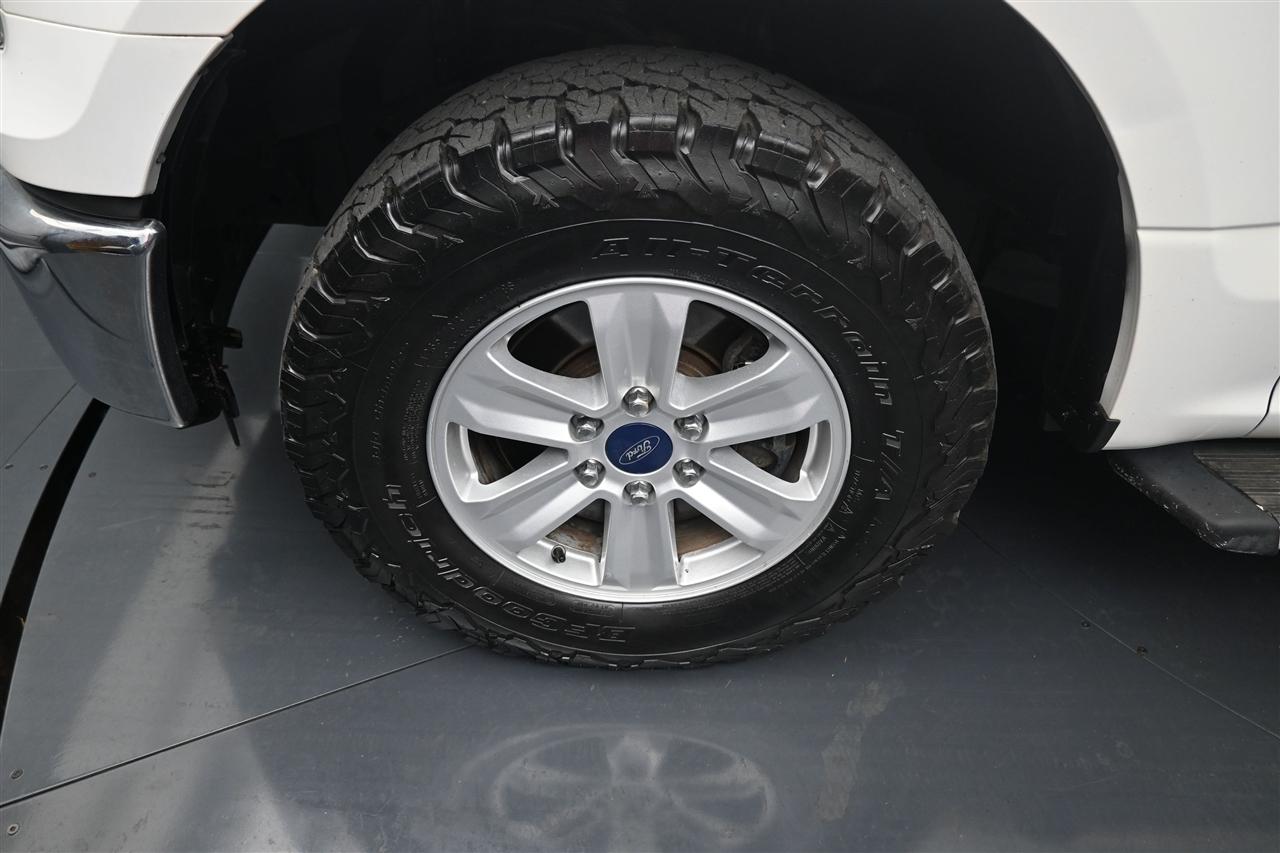 Ford F-150 XLT SuperCab 8-ft. Bed 4WD 2015