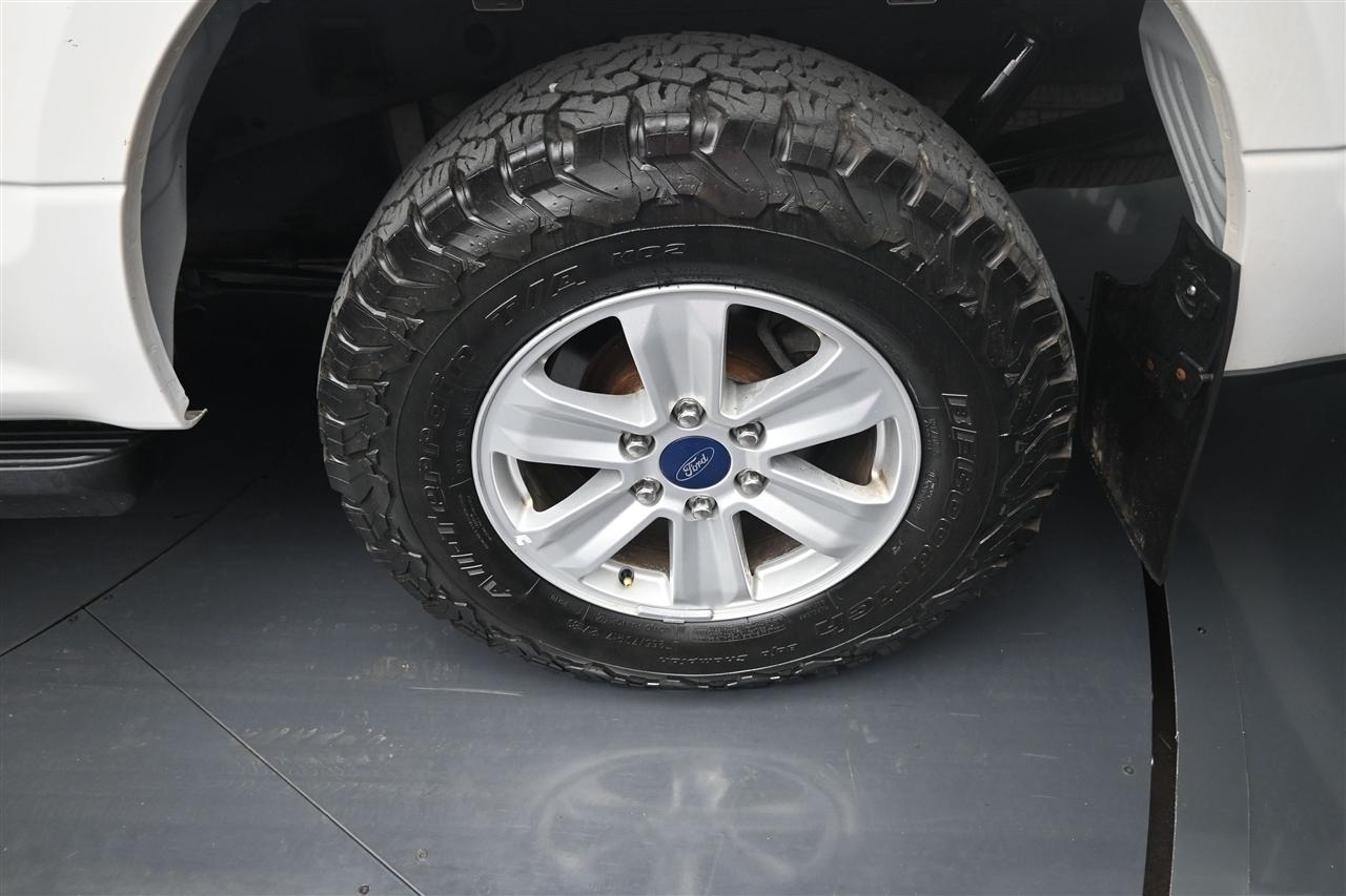 Ford F-150 XLT SuperCab 8-ft. Bed 4WD 2015