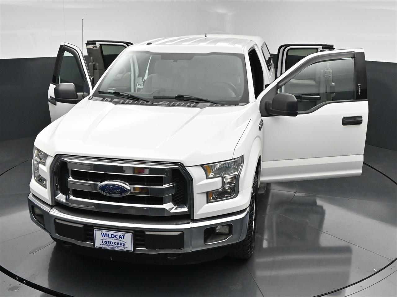 Ford F-150 XLT SuperCab 8-ft. Bed 4WD 2015